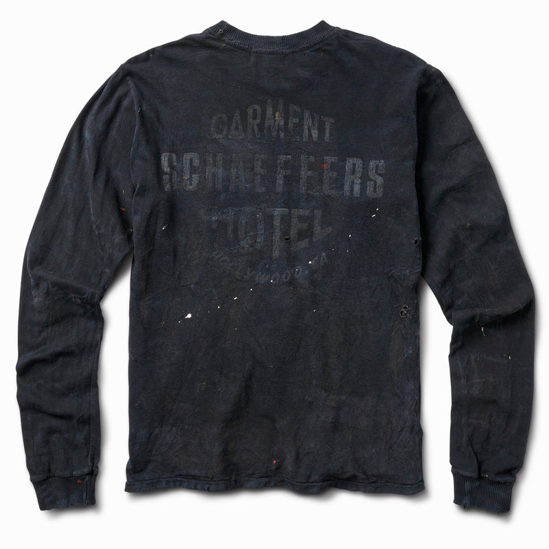 Aged Artist Distressed Ghost Logo Long Sleeve - Black