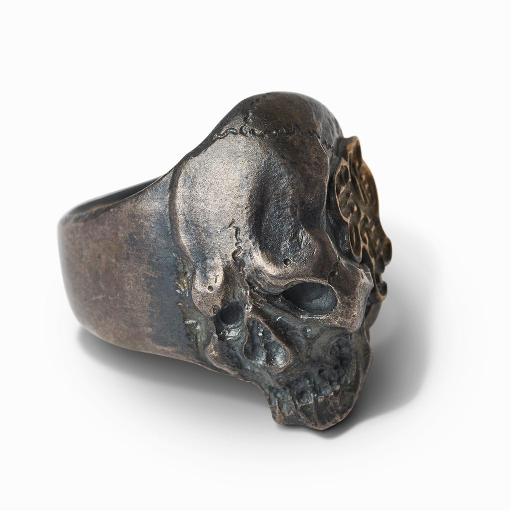 Sterling Silver Schaeffer's Slanted Skull Ring - Schaeffer's Garment Hotel